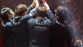 AL与BLG巅峰对决：Bin哥50分钟激情鏖战，电子竞技视觉盛宴